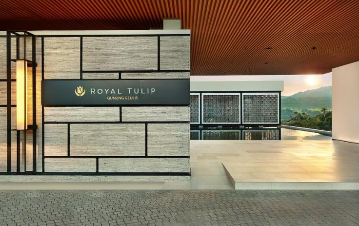 royal-tulip